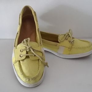 SALE! Gorgeous lime green  Coach Loafers. Classic!